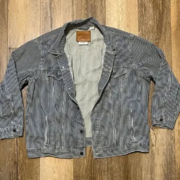 Levis Premium Denim Jean Trucker Jacket Mens XL Hickory Stripe Railroad Big E - Picture 2 of 6